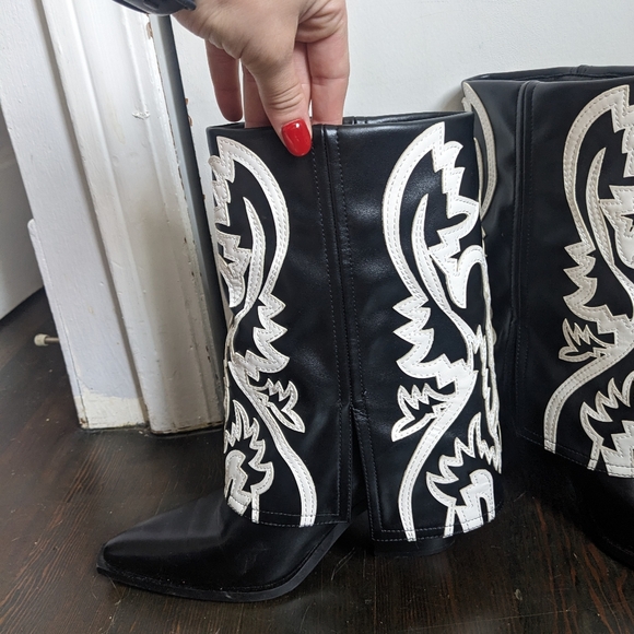 Urban Outfitters Black and White Cowboy Boots Azalea Wang🤠 - Picture 4 of 9